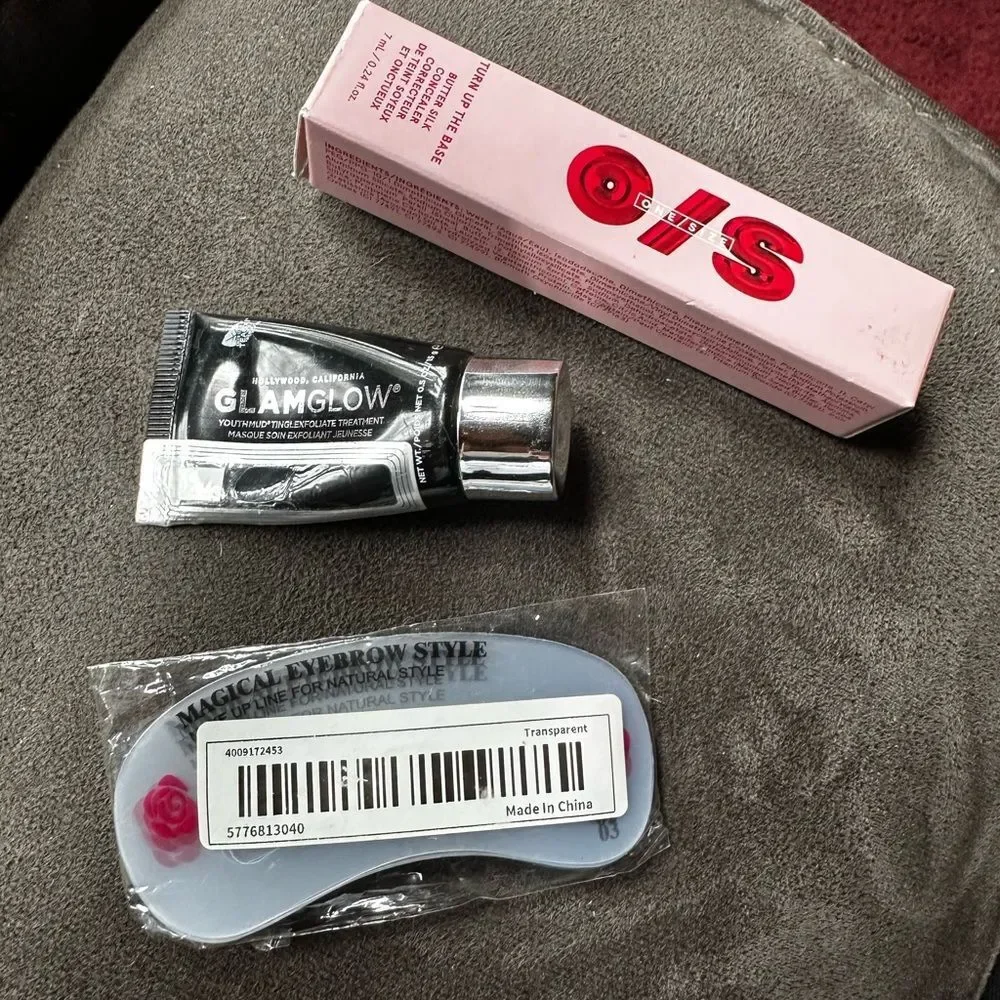 GLAMGLOW , Patrick Star Beauty Set with Clear Brow Stencils